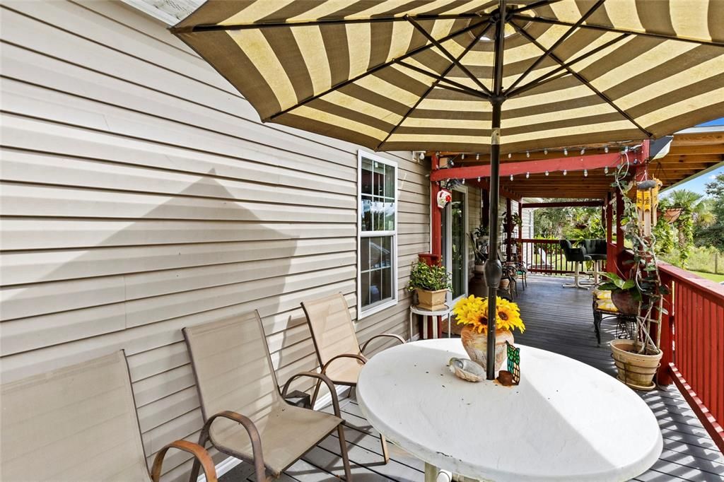 For Sale: $349,500 (4 beds, 2 baths, 1796 Square Feet)