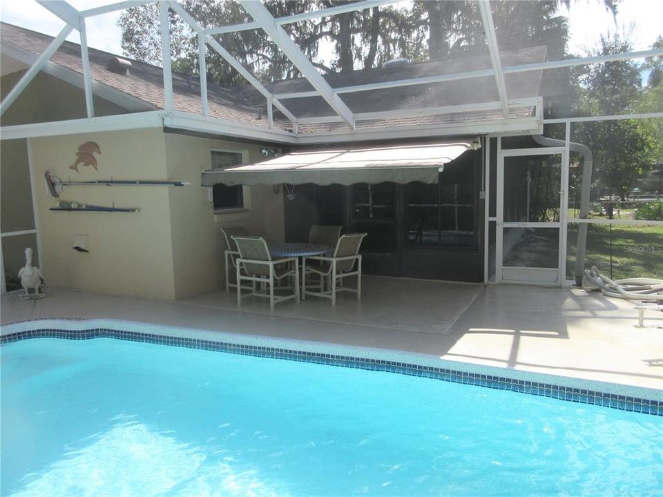 待售: $284,900 (3 贝兹, 2 浴室, 1358 平方英尺)