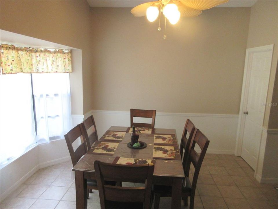 待售: $284,900 (3 贝兹, 2 浴室, 1358 平方英尺)