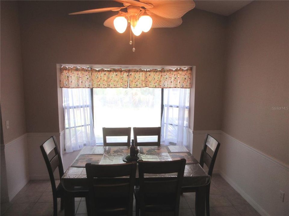 待售: $284,900 (3 贝兹, 2 浴室, 1358 平方英尺)