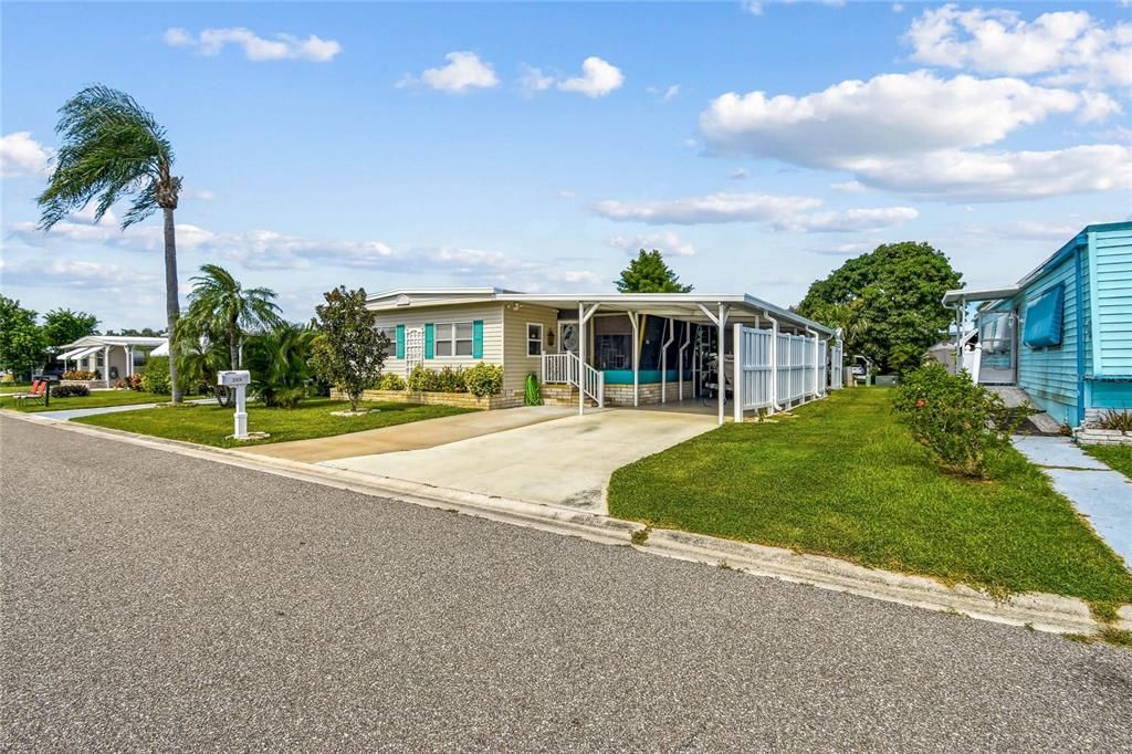 Active With Contract: $200,000 (2 beds, 2 baths, 1152 Square Feet)