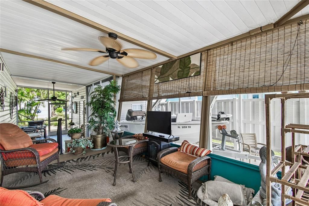 Active With Contract: $200,000 (2 beds, 2 baths, 1152 Square Feet)