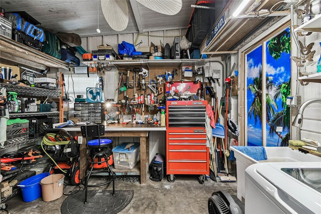 Active With Contract: $200,000 (2 beds, 2 baths, 1152 Square Feet)