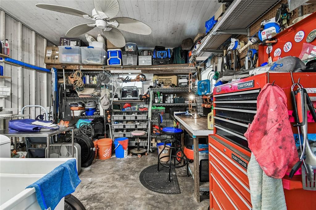 Active With Contract: $200,000 (2 beds, 2 baths, 1152 Square Feet)