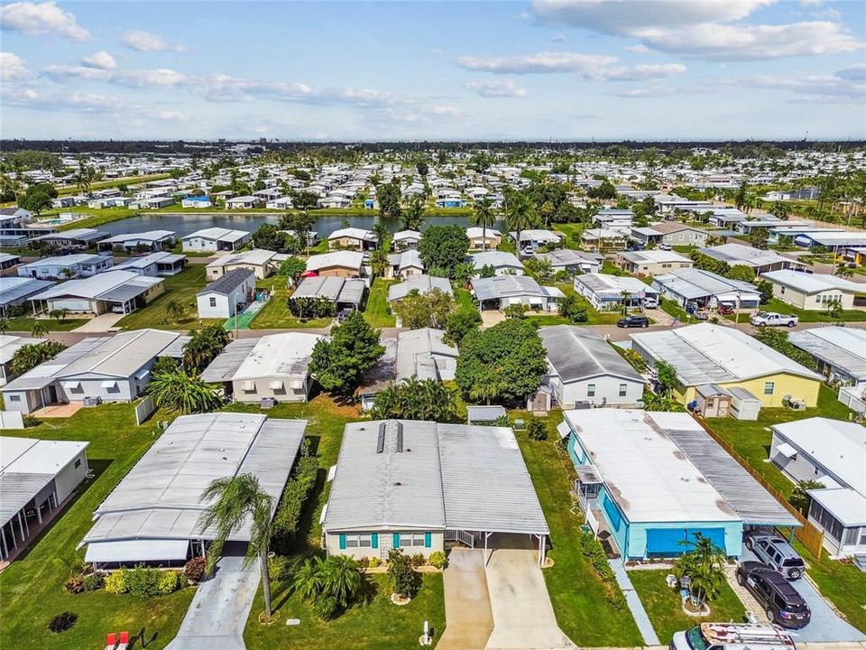 Active With Contract: $200,000 (2 beds, 2 baths, 1152 Square Feet)