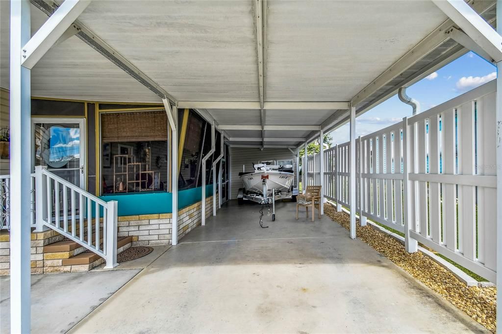 Active With Contract: $200,000 (2 beds, 2 baths, 1152 Square Feet)