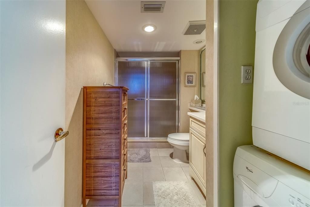 出租: $2,750 (2 贝兹, 2 浴室, 1240 平方英尺)