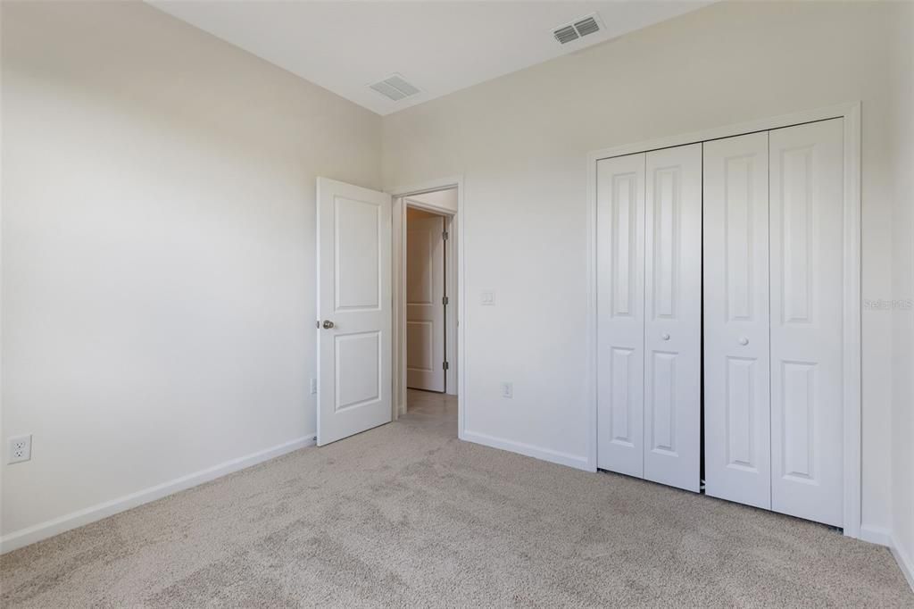 Под контрактом: $309,271 (3 спален, 2 ванн, 1458 Квадратных фут)