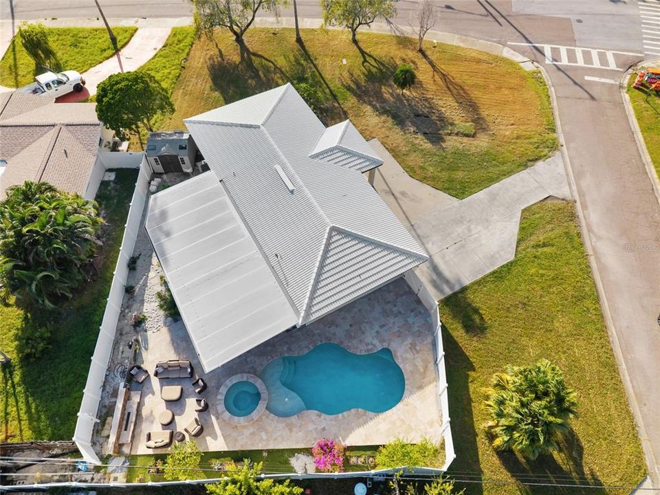 For Sale: $539,000 (2 beds, 2 baths, 1742 Square Feet)