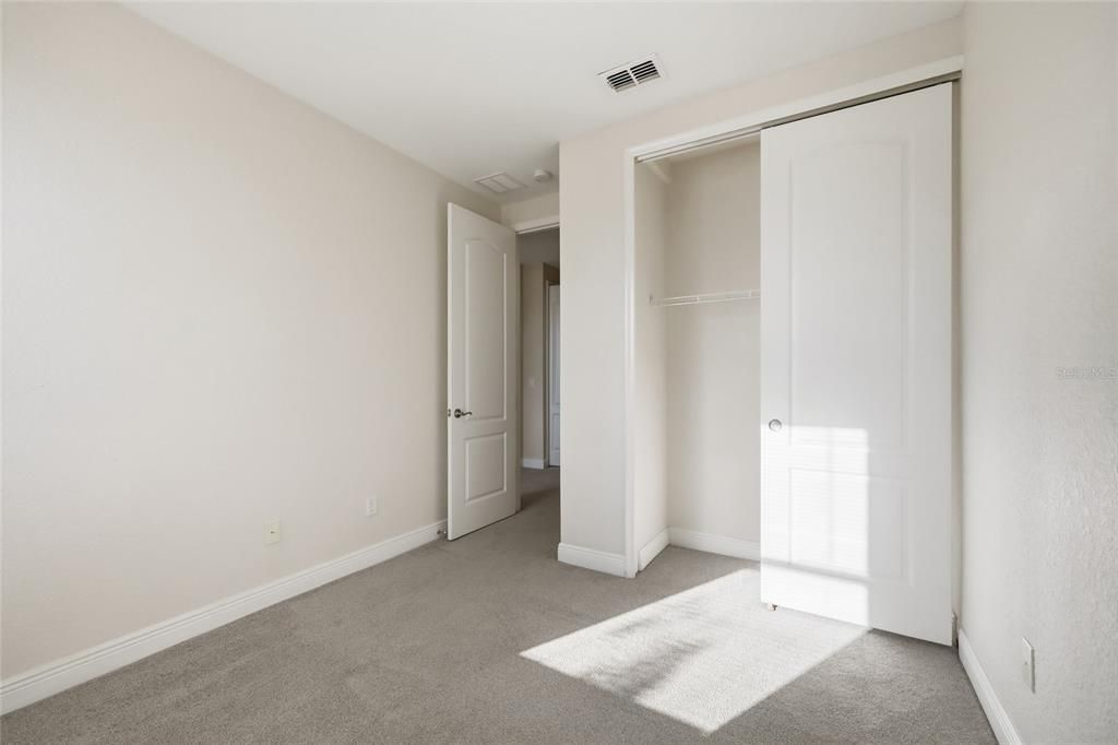 待售: $379,000 (3 贝兹, 2 浴室, 1676 平方英尺)