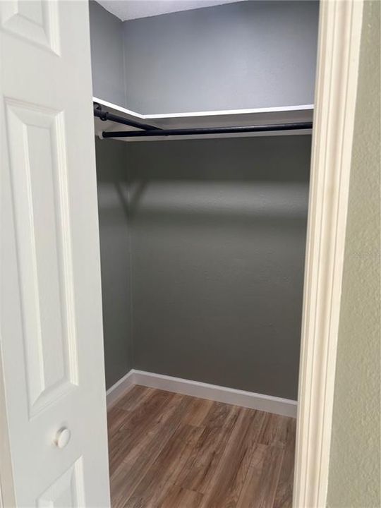 For Sale: $384,900 (3 beds, 2 baths, 1287 Square Feet)