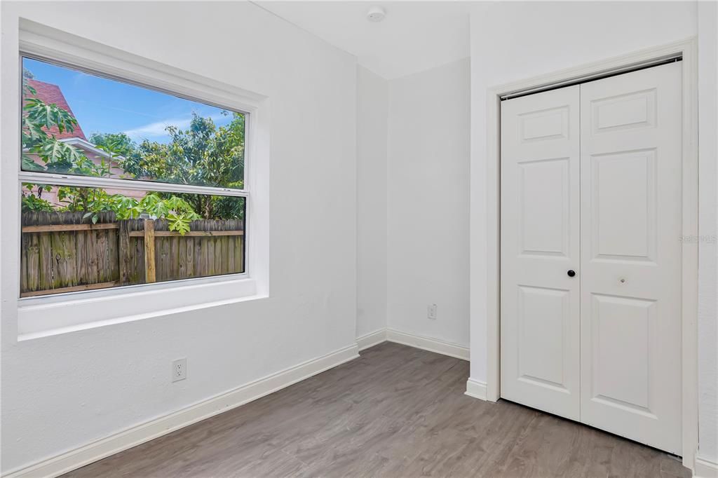 В аренду: $4,500 (4 спален, 3 ванн, 1843 Квадратных фут)