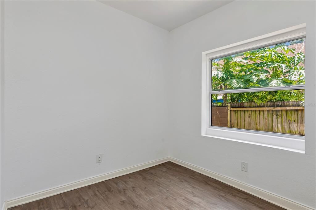 В аренду: $4,500 (4 спален, 3 ванн, 1843 Квадратных фут)