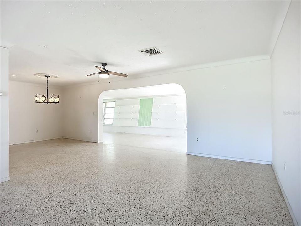 Active With Contract: $460,000 (4 beds, 3 baths, 2056 Square Feet)