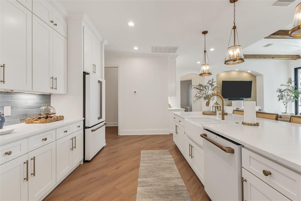 For Sale: $1,590,000 (3 beds, 3 baths, 3134 Square Feet)