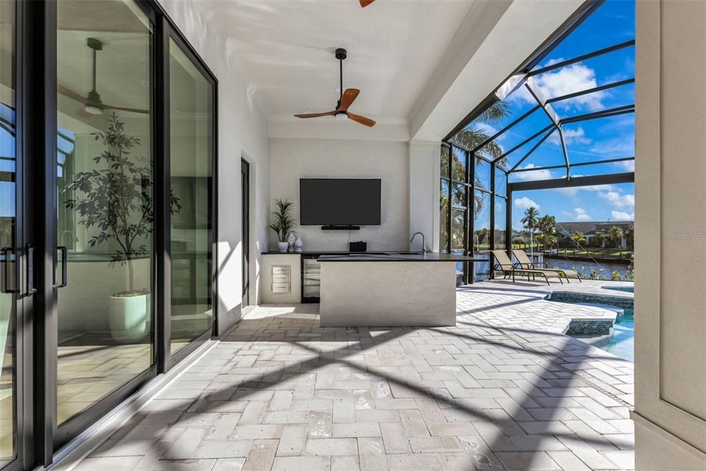 For Sale: $1,590,000 (3 beds, 3 baths, 3134 Square Feet)