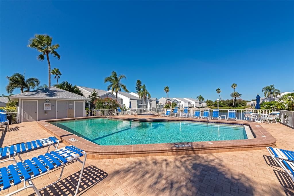 Activo con contrato: $367,900 (2 camas, 2 baños, 1453 Pies cuadrados)