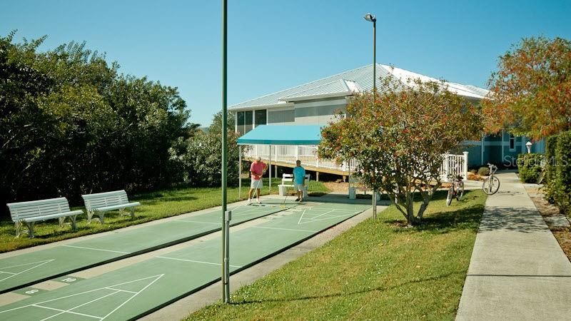 Activo con contrato: $367,900 (2 camas, 2 baños, 1453 Pies cuadrados)