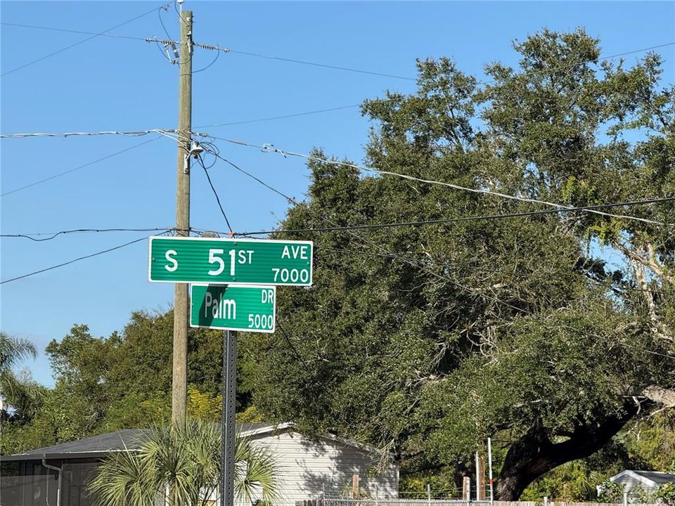 На продажу: $89,000 (0.24 acres)