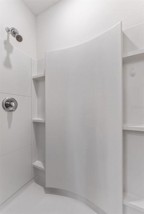 出租: $2,150 (3 贝兹, 2 浴室, 1673 平方英尺)