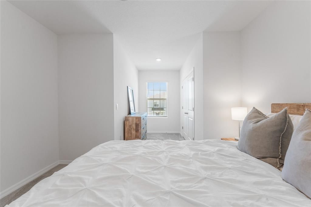 出租: $2,150 (3 贝兹, 2 浴室, 1673 平方英尺)