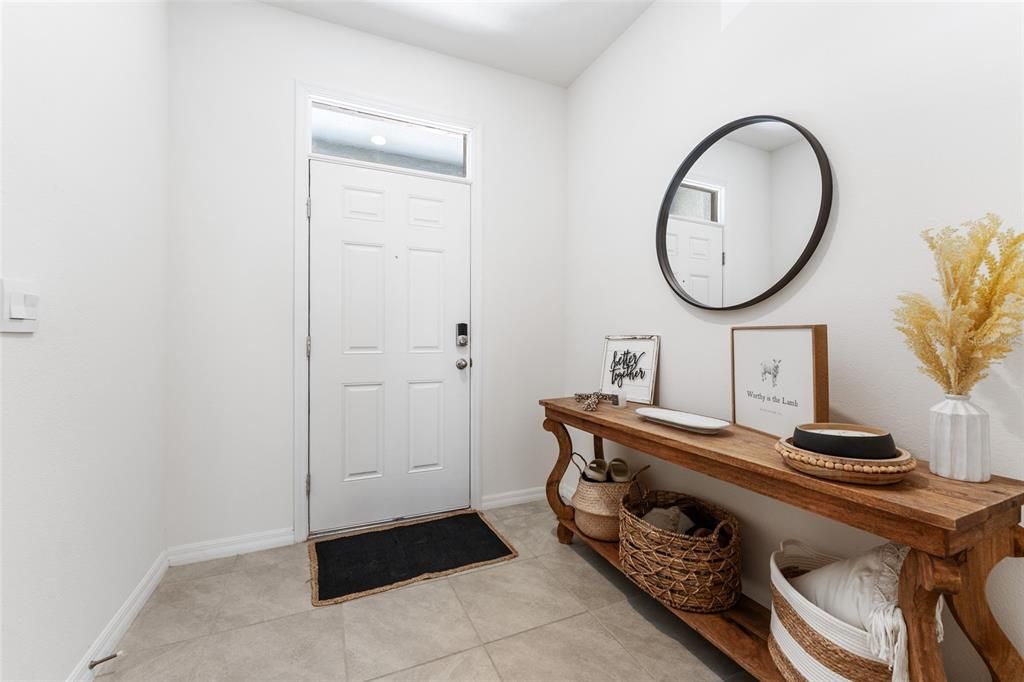 出租: $2,150 (3 贝兹, 2 浴室, 1673 平方英尺)