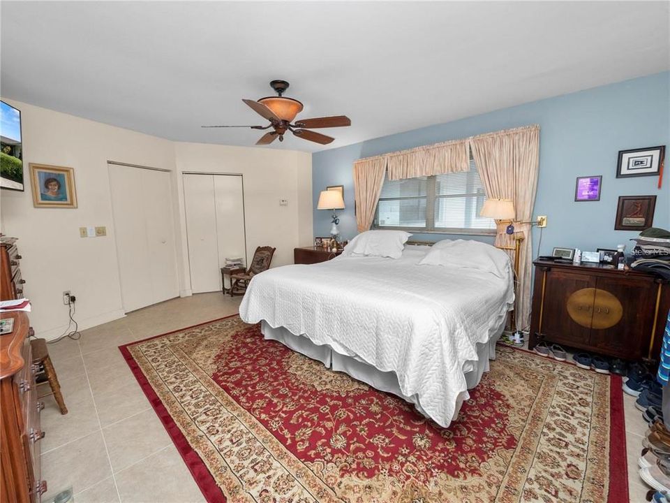 For Sale: $549,900 (4 beds, 3 baths, 2859 Square Feet)