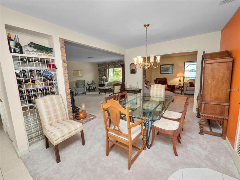 For Sale: $549,900 (4 beds, 3 baths, 2859 Square Feet)