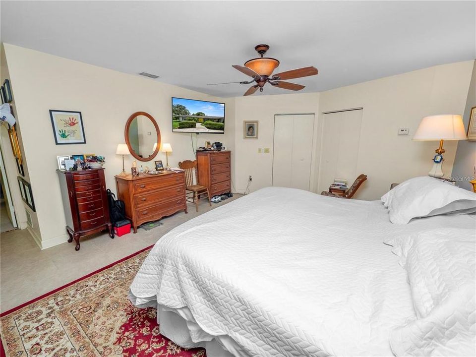 For Sale: $549,900 (4 beds, 3 baths, 2859 Square Feet)