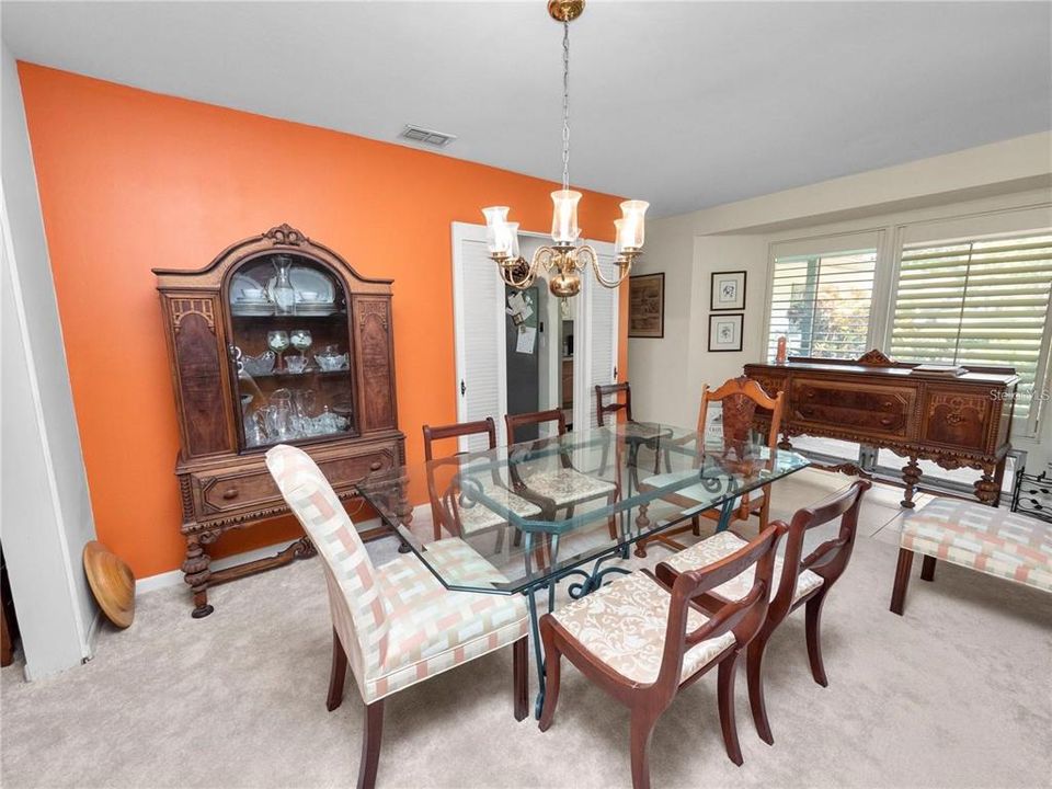 For Sale: $549,900 (4 beds, 3 baths, 2859 Square Feet)