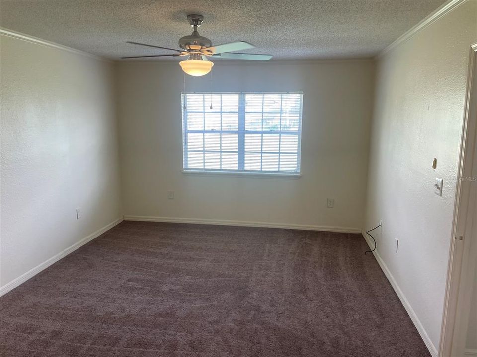Active With Contract: $1,500 (2 beds, 2 baths, 1365 Square Feet)