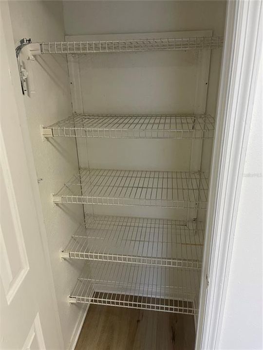 Active With Contract: $1,500 (2 beds, 2 baths, 1365 Square Feet)