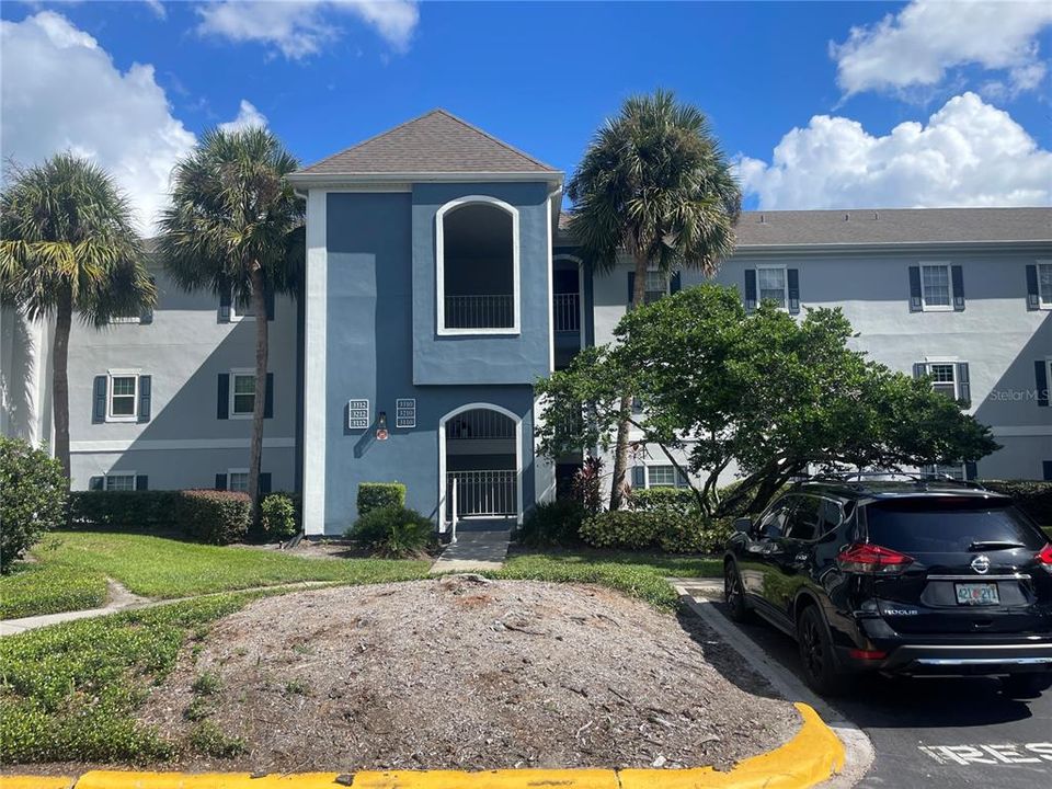 Active With Contract: $1,500 (2 beds, 2 baths, 1365 Square Feet)