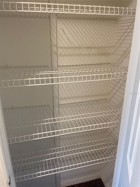 Active With Contract: $1,500 (2 beds, 2 baths, 1365 Square Feet)