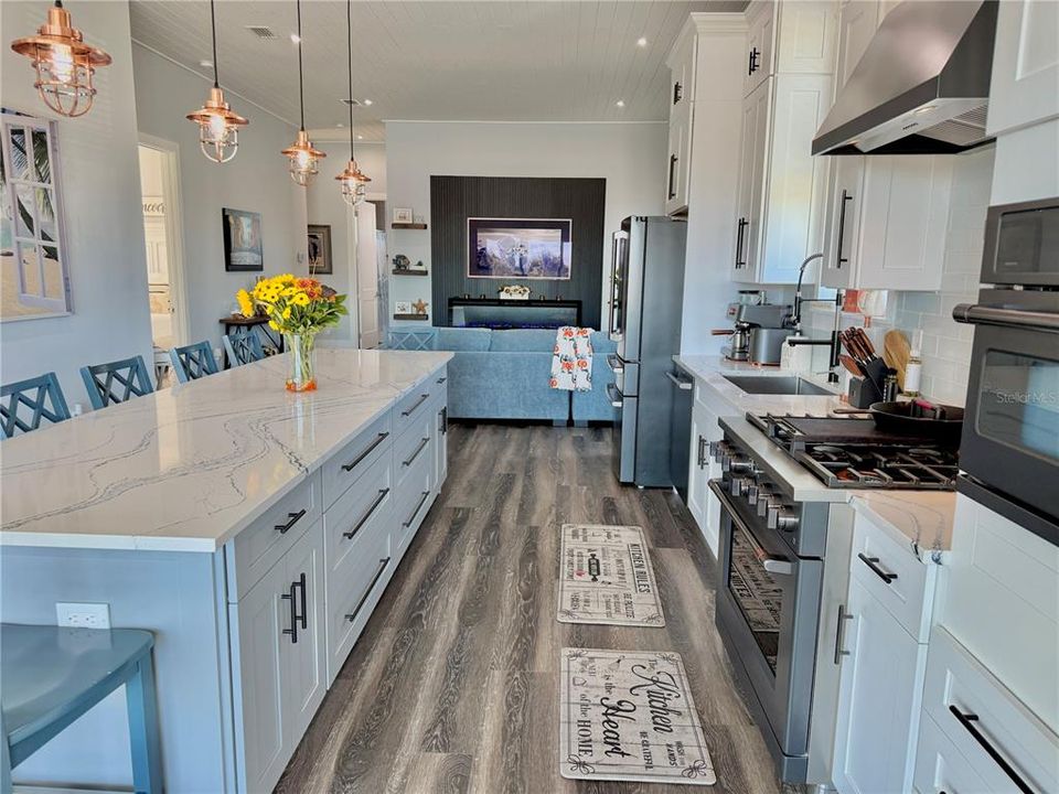 For Sale: $944,000 (4 beds, 3 baths, 2186 Square Feet)