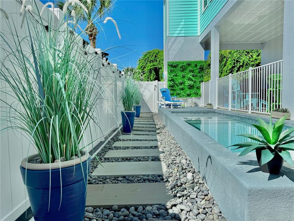 For Sale: $944,000 (4 beds, 3 baths, 2186 Square Feet)