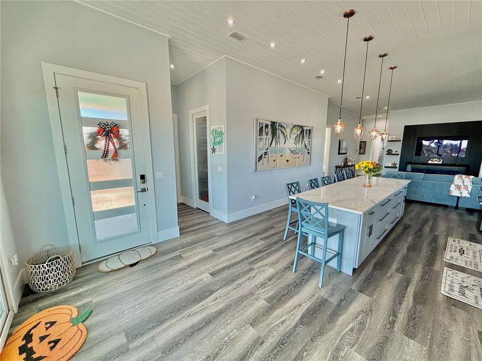 For Sale: $944,000 (4 beds, 3 baths, 2186 Square Feet)