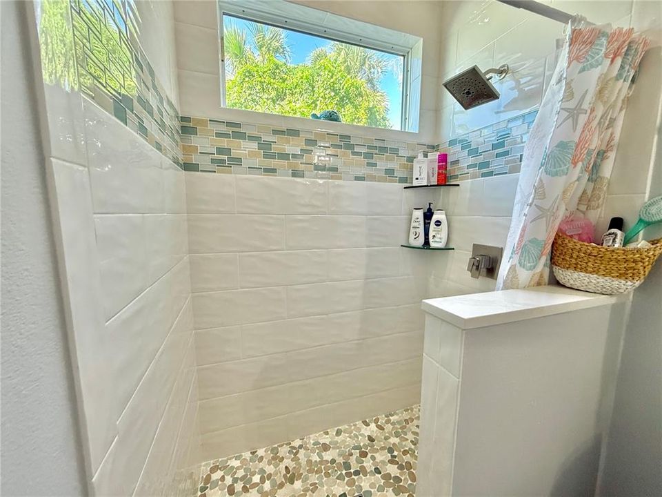 For Sale: $944,000 (4 beds, 3 baths, 2186 Square Feet)