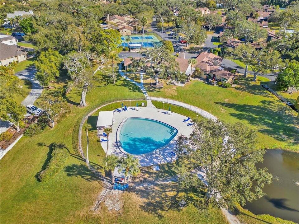 For Sale: $635,900 (3 beds, 3 baths, 2550 Square Feet)