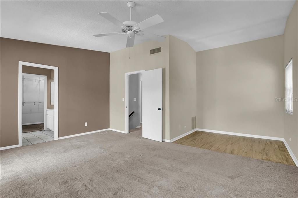 For Sale: $635,900 (3 beds, 3 baths, 2550 Square Feet)