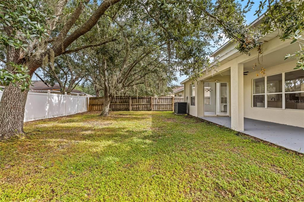 En Venta: $479,900 (4 camas, 3 baños, 2439 Pies cuadrados)