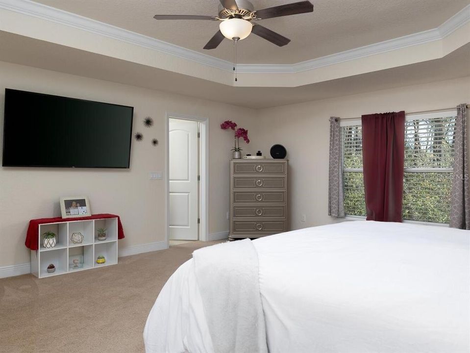 For Sale: $465,000 (4 beds, 3 baths, 3000 Square Feet)