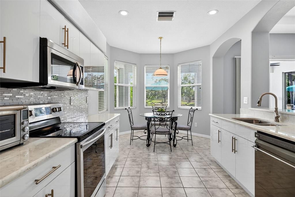 For Sale: $525,000 (4 beds, 2 baths, 2142 Square Feet)