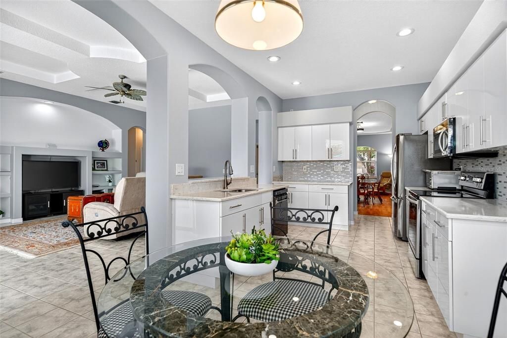 For Sale: $525,000 (4 beds, 2 baths, 2142 Square Feet)