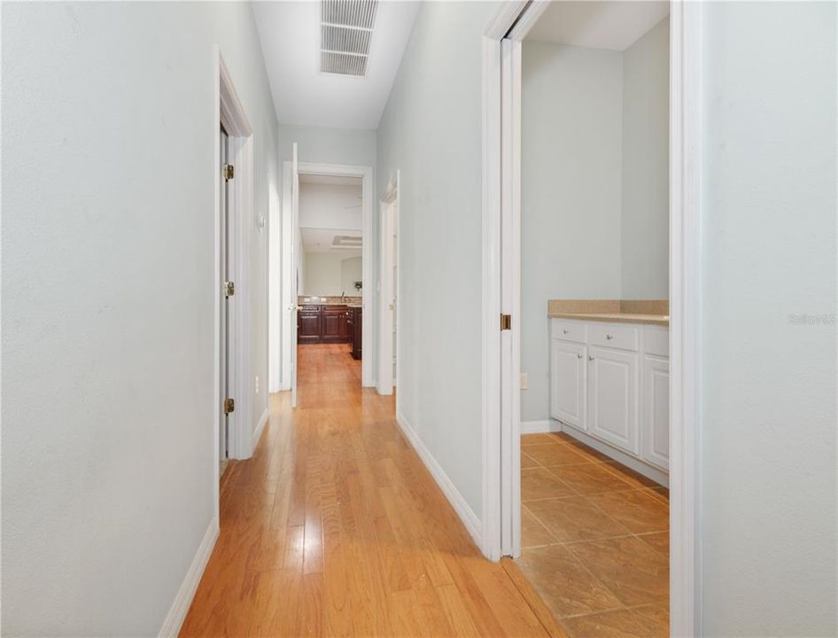 For Sale: $999,999 (4 beds, 4 baths, 3019 Square Feet)