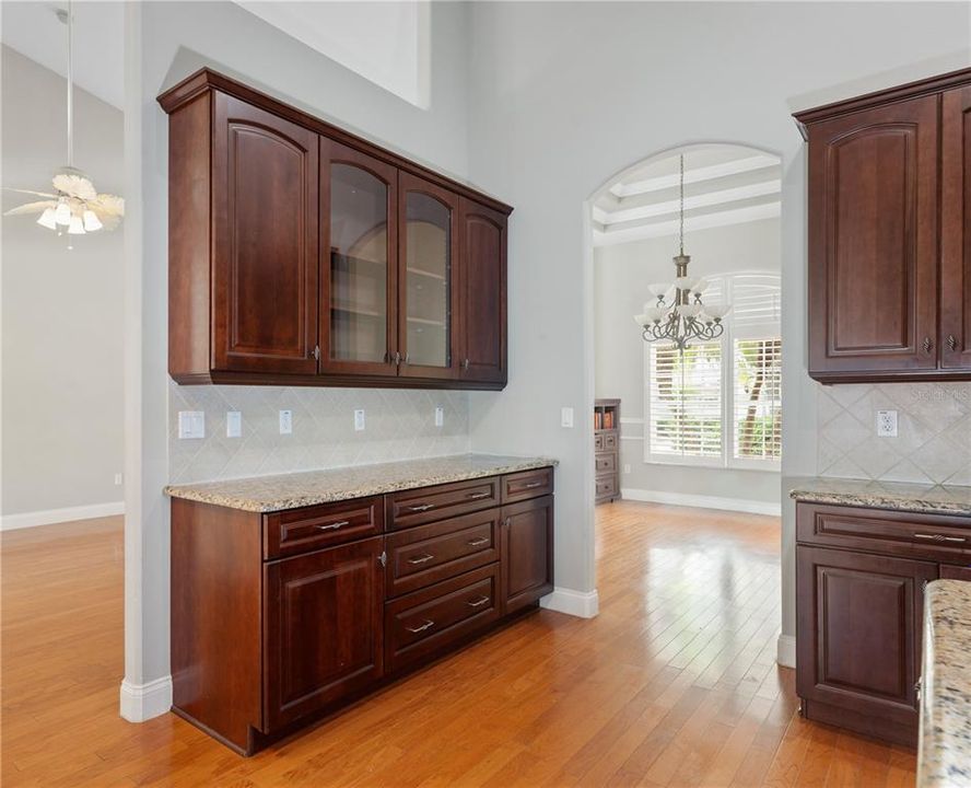 For Sale: $999,999 (4 beds, 4 baths, 3019 Square Feet)