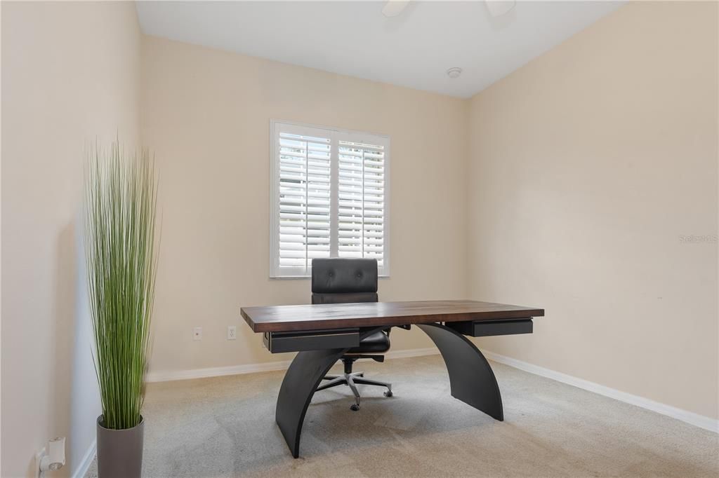 For Sale: $999,999 (4 beds, 4 baths, 3019 Square Feet)