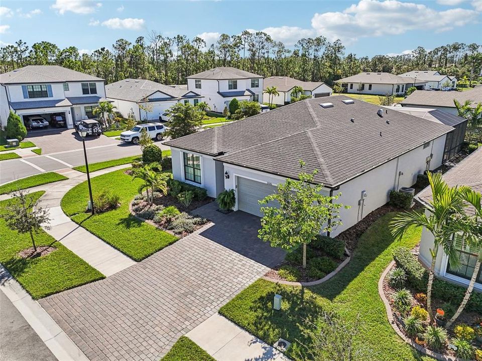 For Sale: $465,000 (3 beds, 2 baths, 1661 Square Feet)