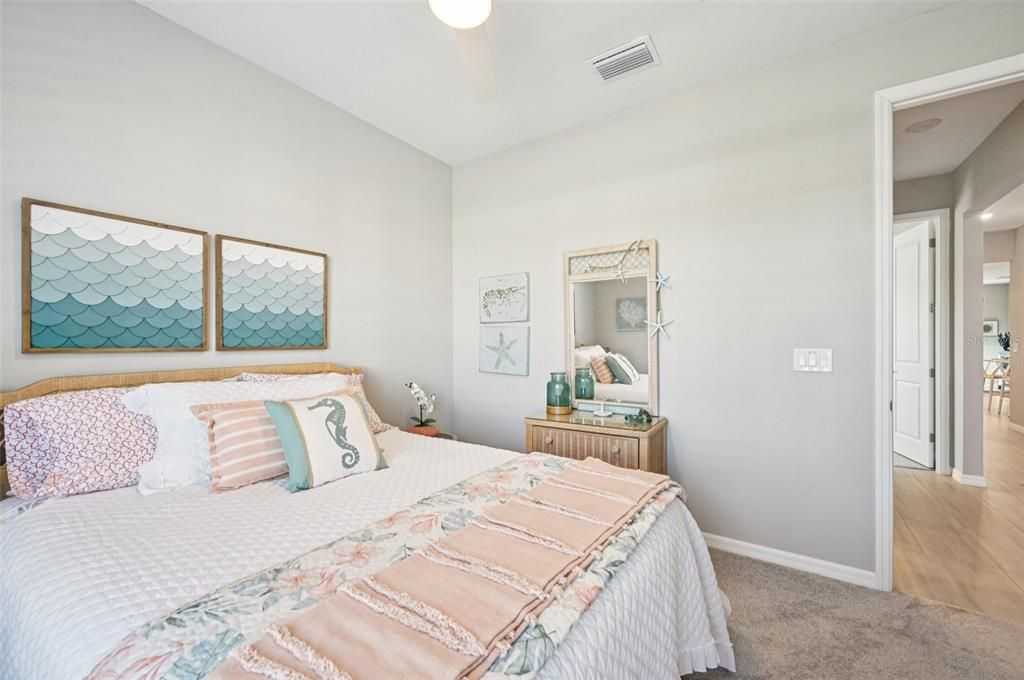 For Sale: $465,000 (3 beds, 2 baths, 1661 Square Feet)