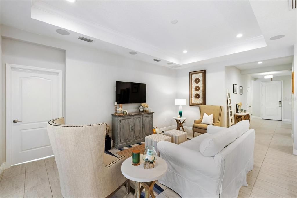 For Sale: $674,900 (3 beds, 2 baths, 2003 Square Feet)